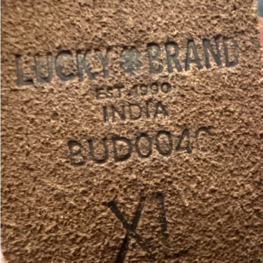 Lucky Brand xl brown and cream belt
